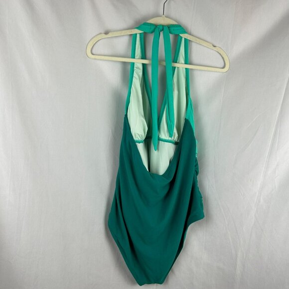 Cupshe Salty Reef Textured Wrap Halter‎ One Piece Swimsuit Women Plus 2X Green - Picture 9 of 14